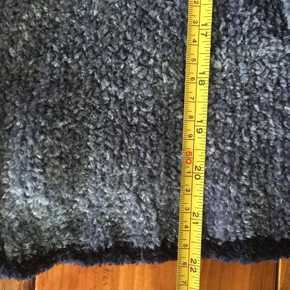 soft sweater - Picture 3 of 4